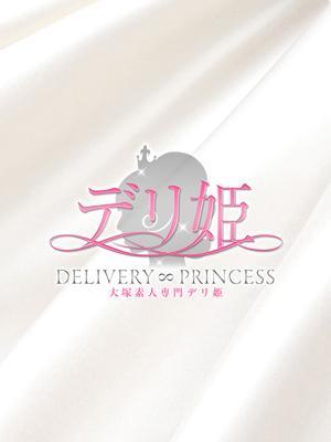 Cast members at デリ姫