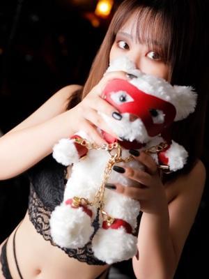 紫織しおり