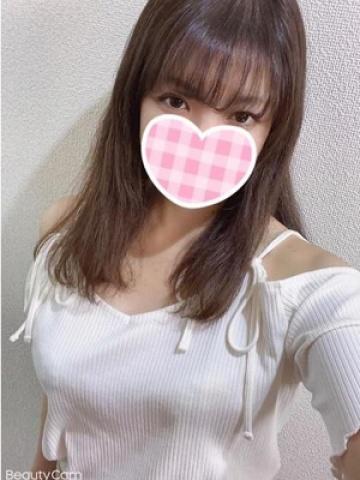 Cast members at 素人女子に出会える「deep」