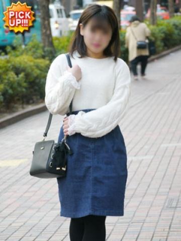 Cast members at 素人女子に出会える「deep」