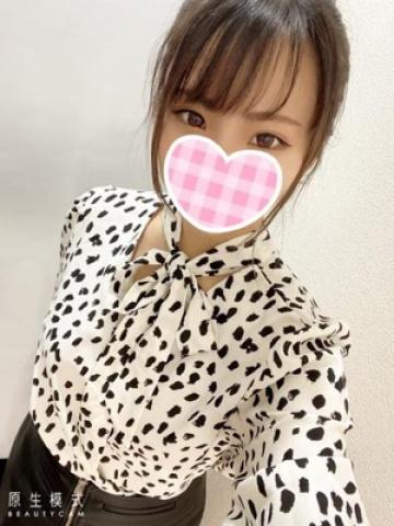 Cast members at 素人女子に出会える「deep」