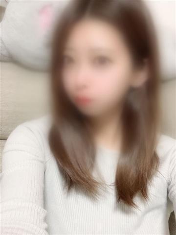 せりな