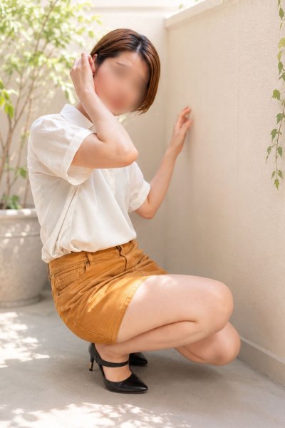 Hitomi