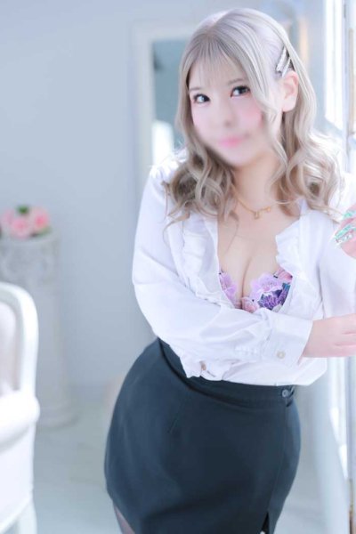むめい