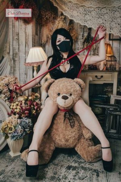 小夜女王様