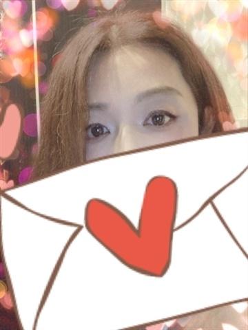 Momoyama Karin