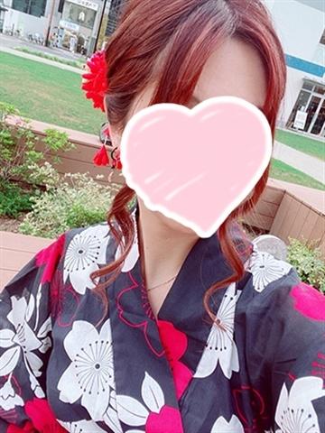 Hakuya Momoka
