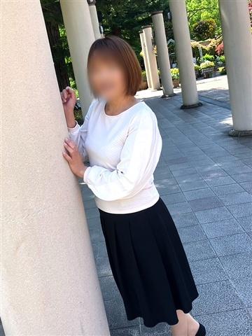 ももえ (Momoe)