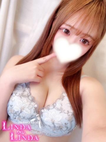 もも (Momo)