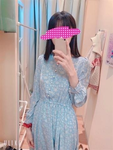三葉ゆな (Mitsuha Yuna)