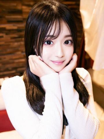 神楽坂まゆゆ (Mayuyu Kaguraza)