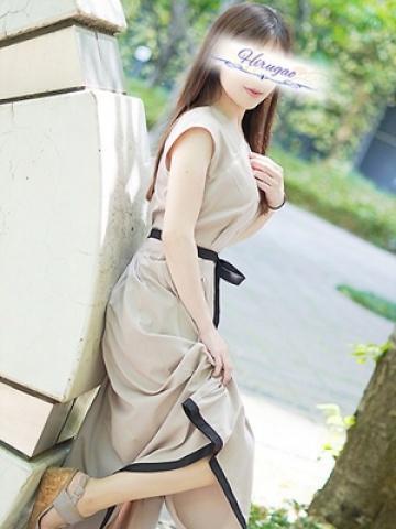 由奈